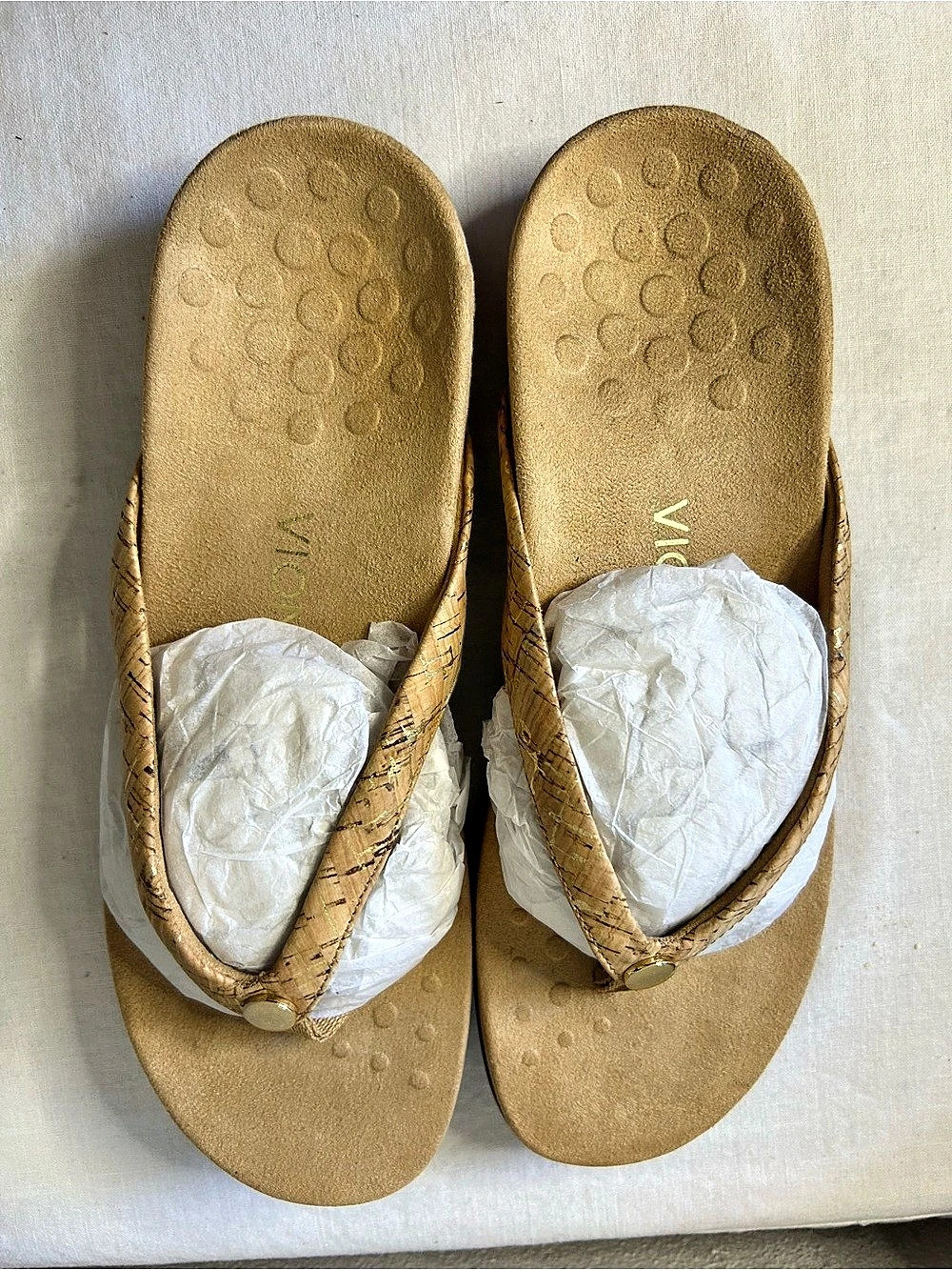 Vionic Tide II Toe Post Sandal Brown & Gold